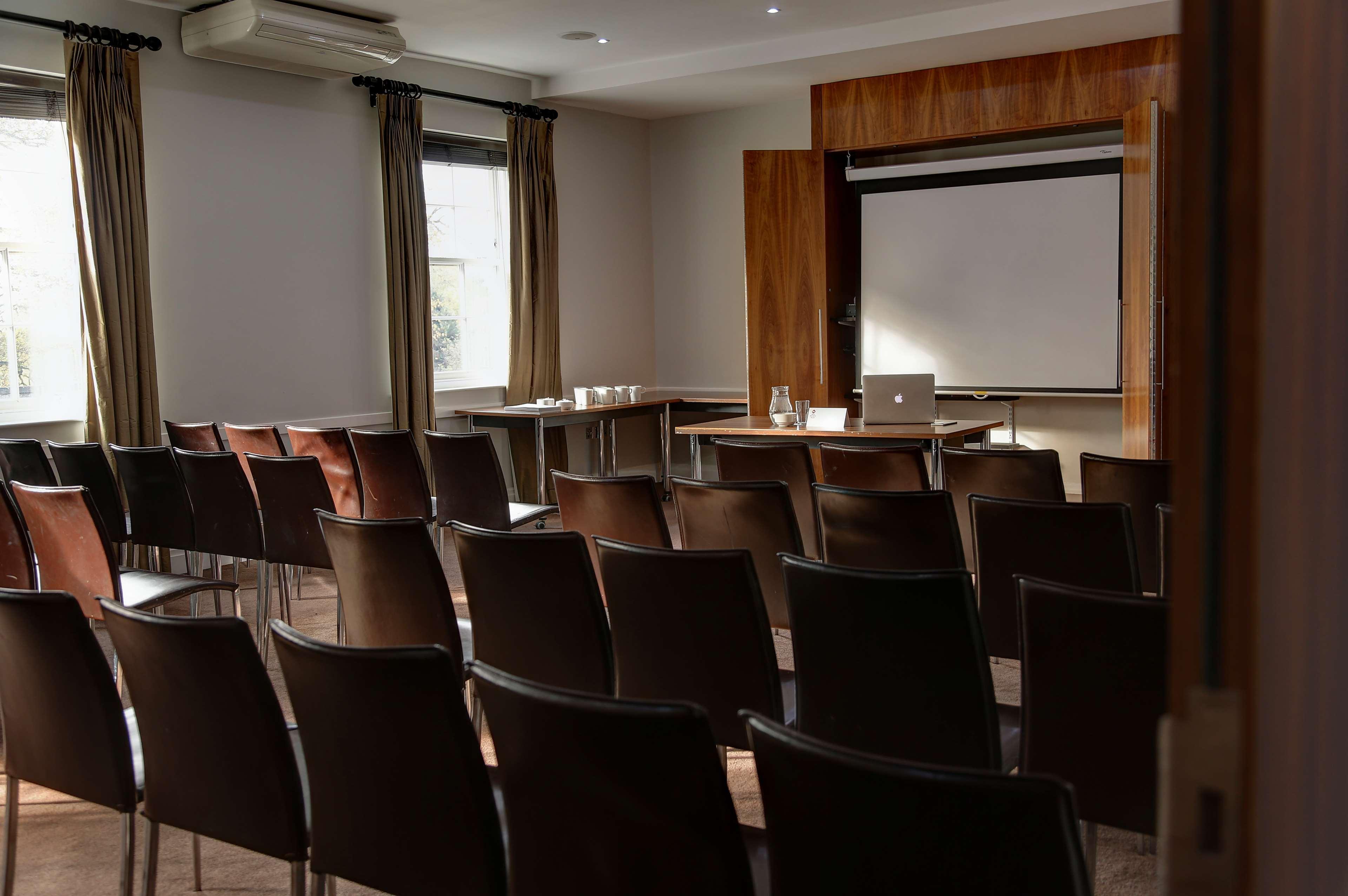 Best Western Plus Aston Hall Hotel Εξωτερικό φωτογραφία