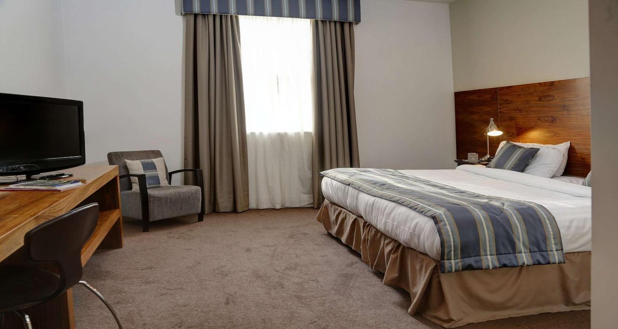 Best Western Plus Aston Hall Hotel Εξωτερικό φωτογραφία