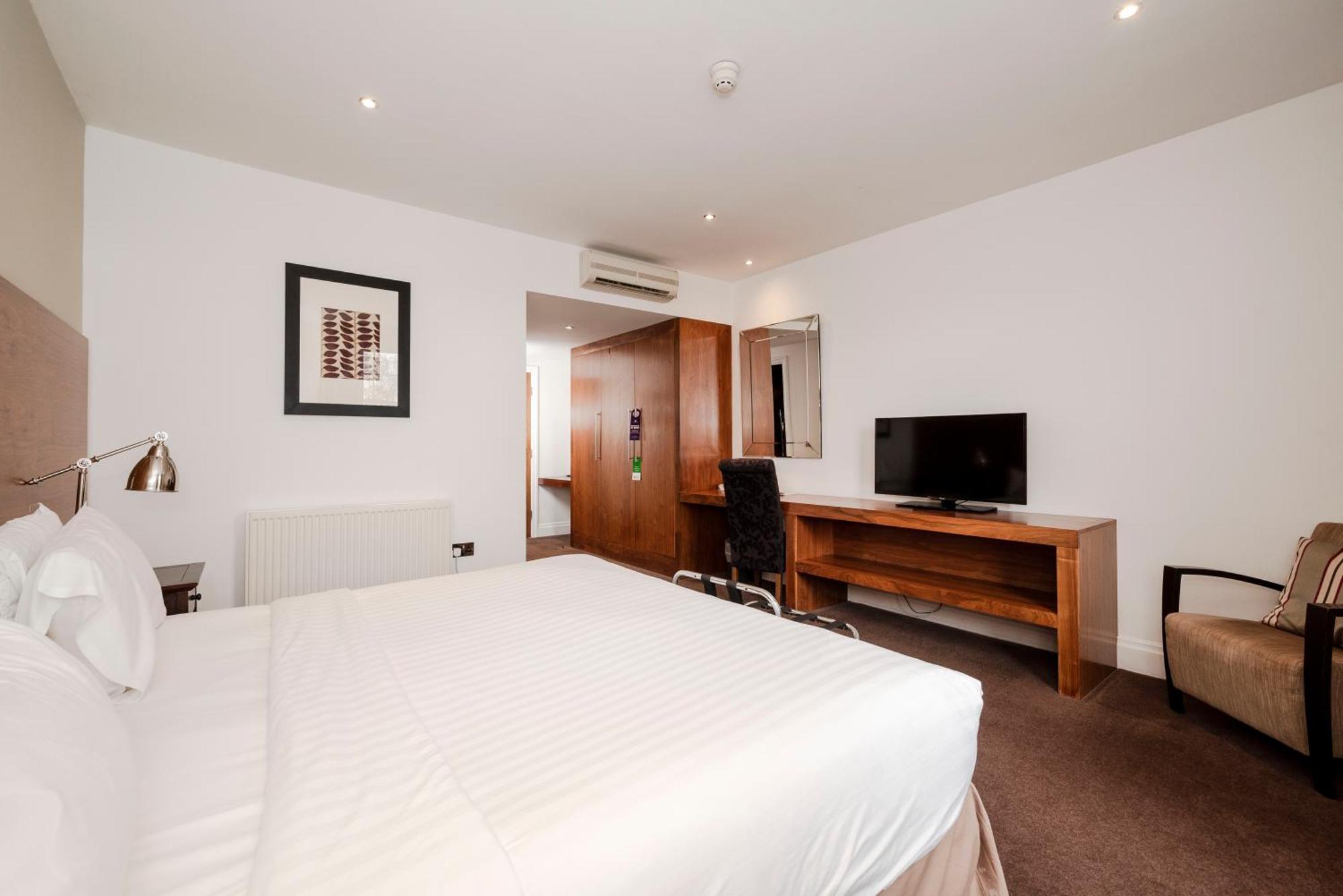 Best Western Plus Aston Hall Hotel Εξωτερικό φωτογραφία